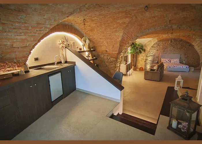 Bed & Breakfast D'avalos 4*